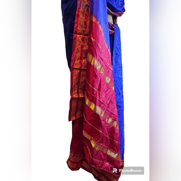 SILKY Indigo Blue and Wedding Red Saree - Picture 9 of 11